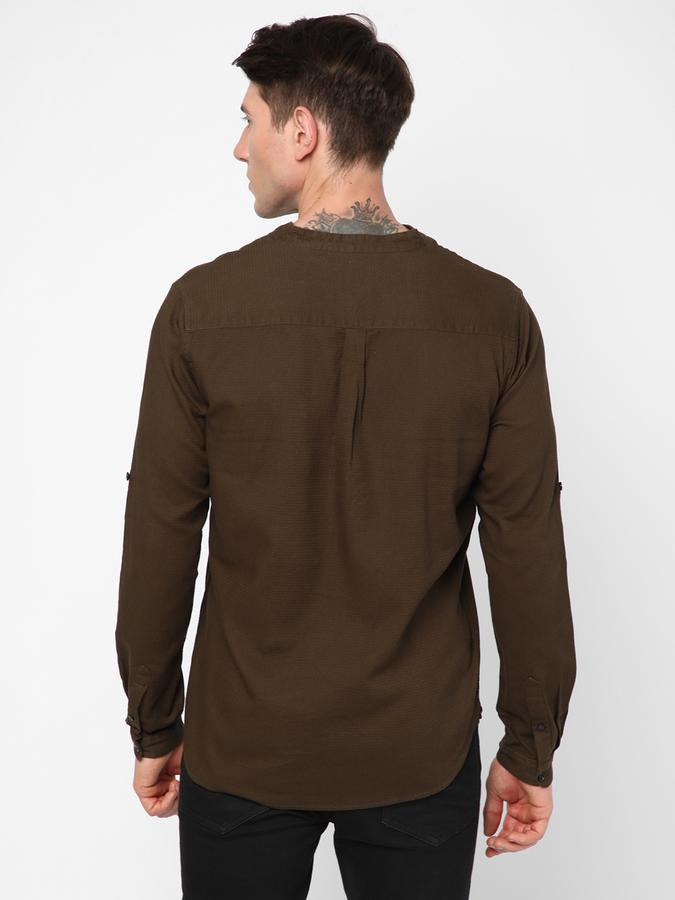 R&B Men Olive Shirts image number 2