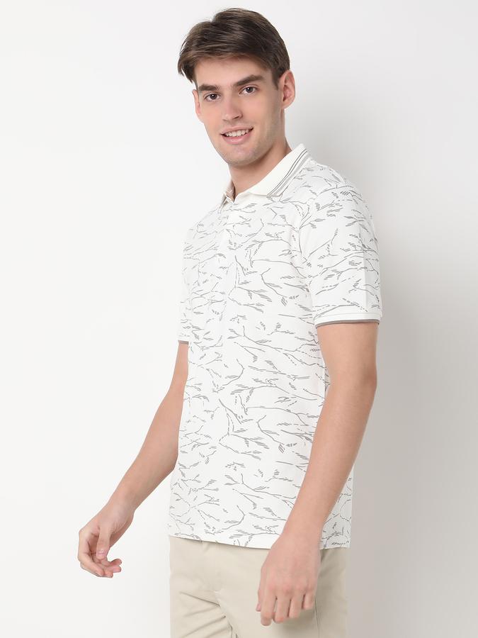 Men Tropical Print Regular Fit Polo T-Shirt image number 2