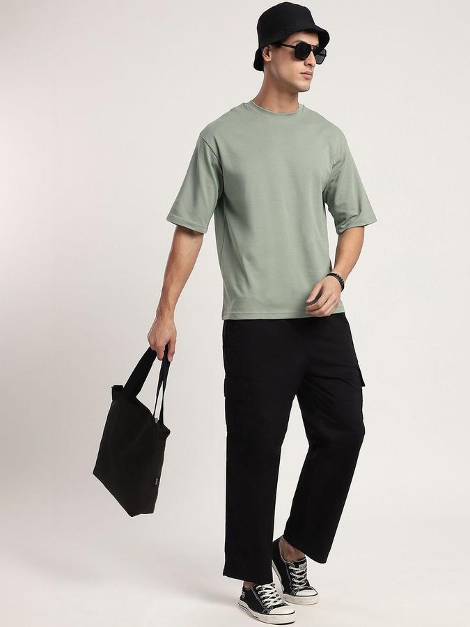 Men Cotton Blend Relaxed Fit Crew Neck Solid T-shirt
