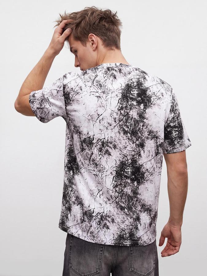R&B Men Black & White Abstract Printed Pure Cotton Short Sleeves Tshirt