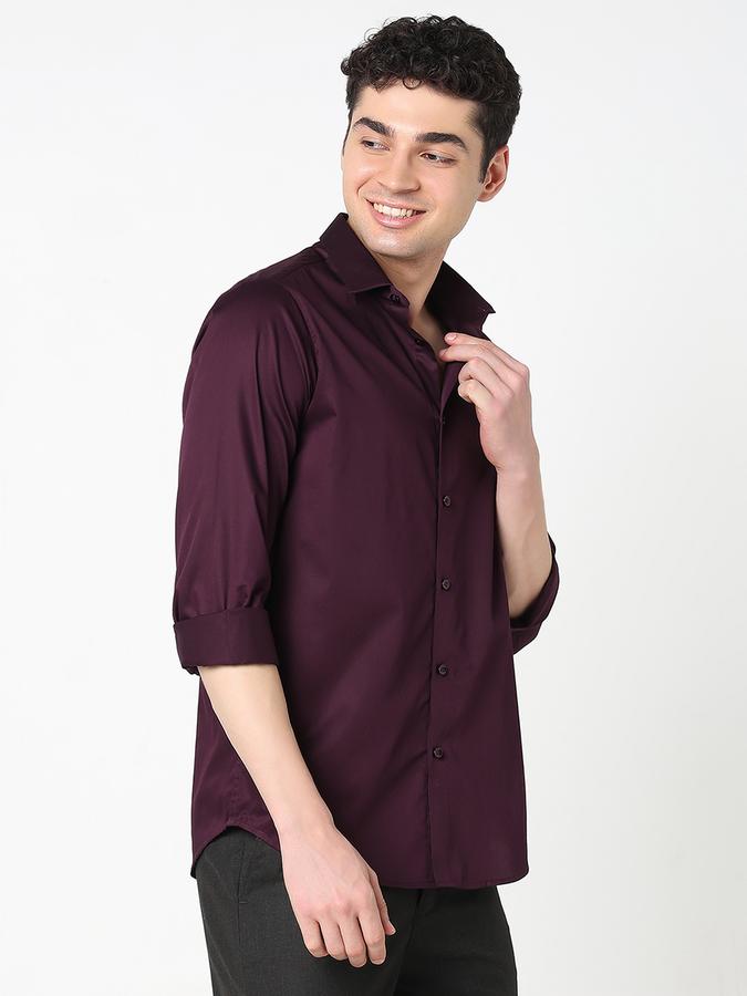 R&B Men Solid Casual Shirt image number 3