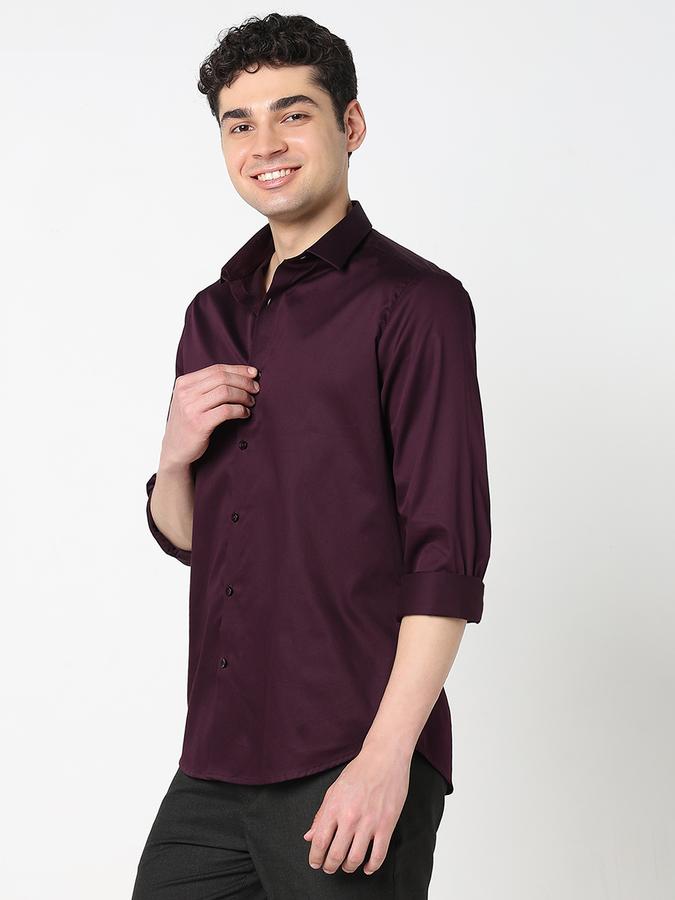 R&B Men Solid Casual Shirt image number 2