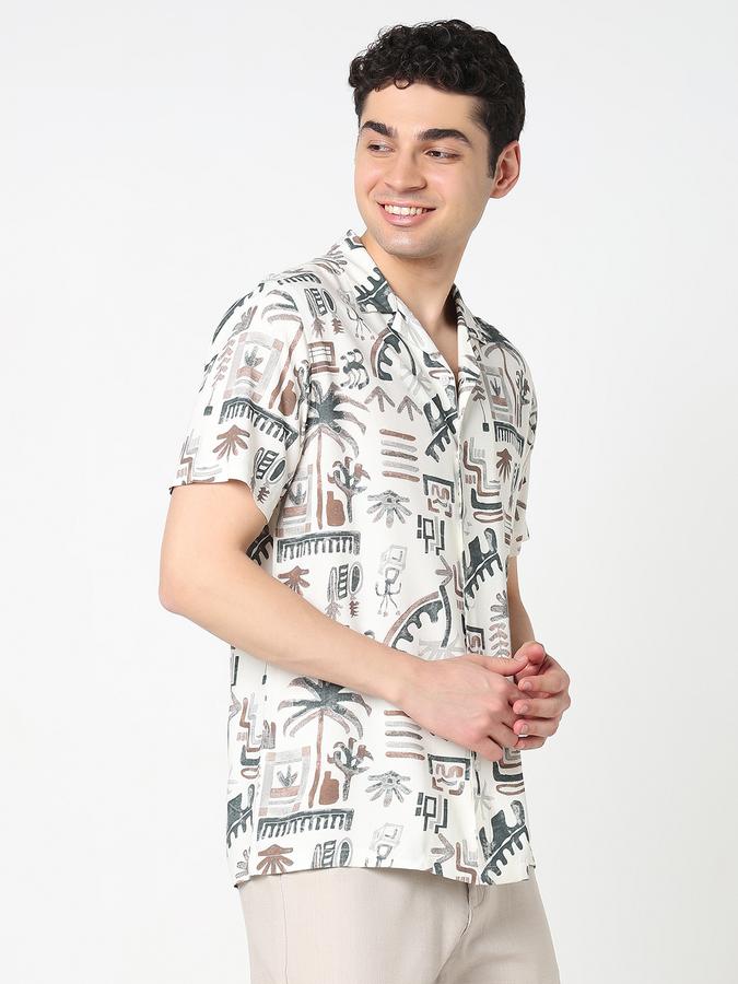 Mens Casual Short Sleeves shirt-Regular Fit image number 3