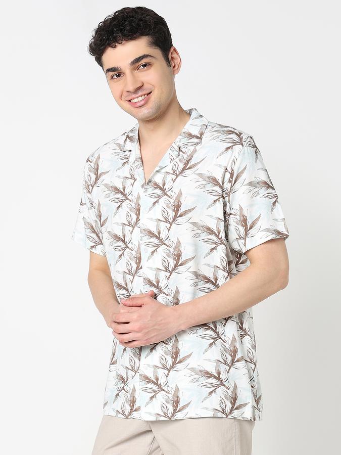 Mens Casual Short Sleeves shirt-Regular Fit image number 3