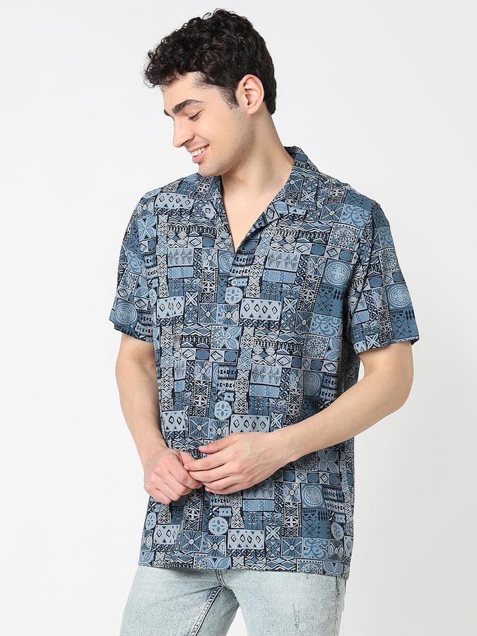 Mens Casual Short Sleeves shirt-Regular Fit image number 3