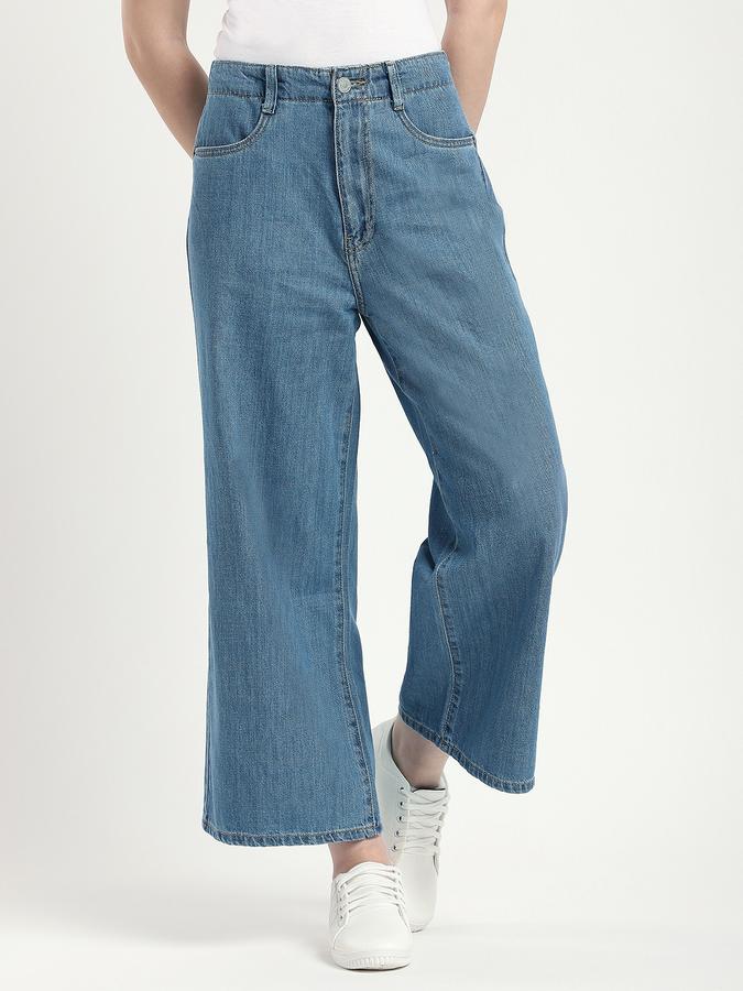 Women Cotton Wide Leg Mid Rise Faded Jeans
