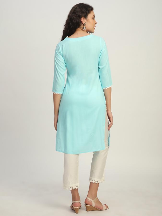 Women Rayon Regular Fit V Neck Printed Kurta