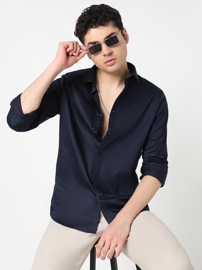 Men Cotton Regular Fit Point Collar Solid Shirt