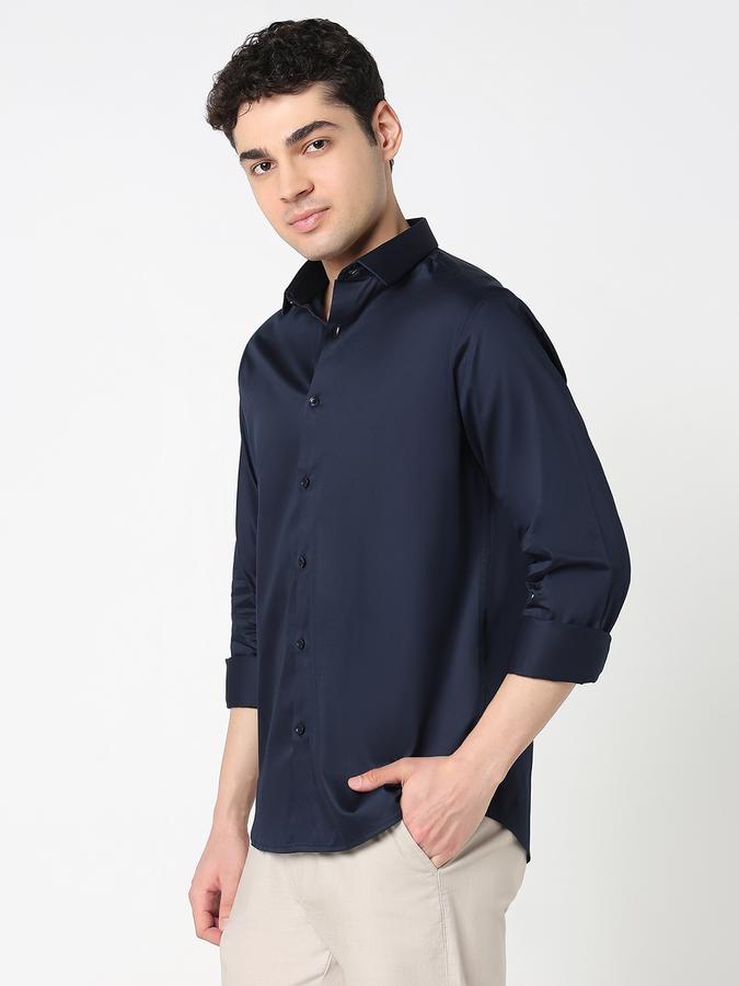 Men Cotton Regular Fit Point Collar Solid Shirt