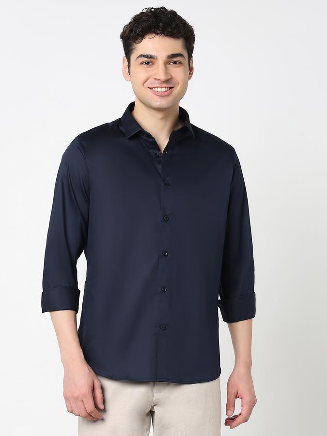 Men Cotton Regular Fit Point Collar Solid Shirt