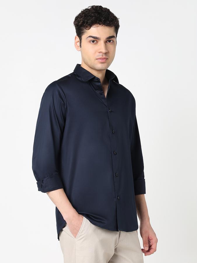 Men Cotton Regular Fit Point Collar Solid Shirt