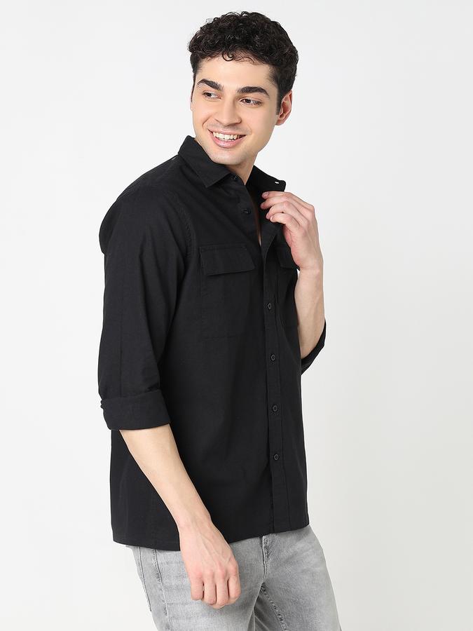 Men Cotton Blend Regular Fit Point Collar Solid Shirt