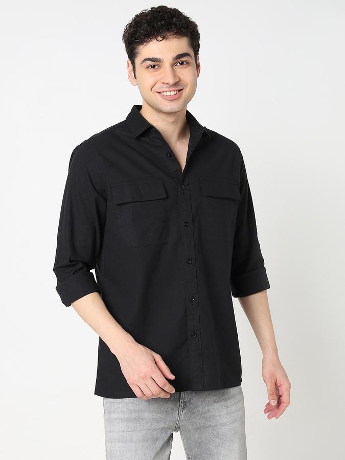 Men Cotton Blend Regular Fit Point Collar Solid Shirt