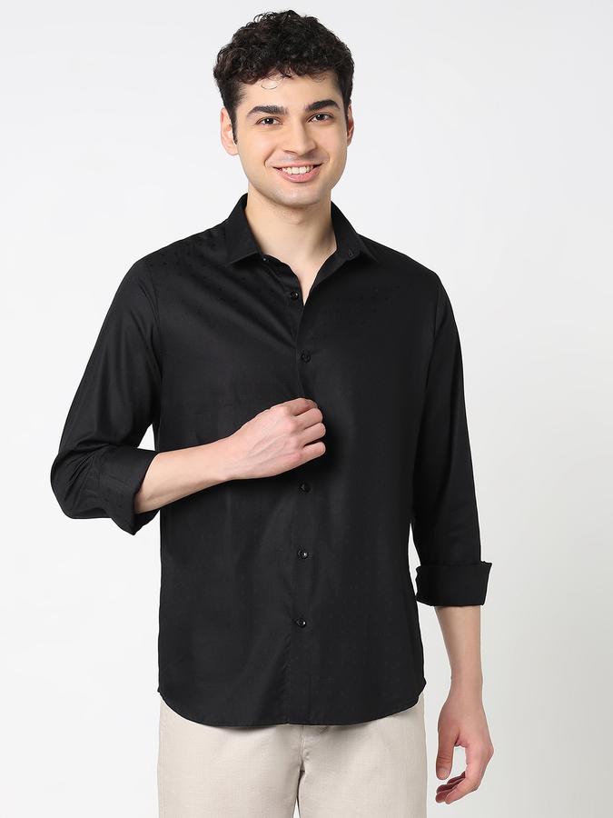 Men Cotton Regular Fit Point Collar Solid Shirt
