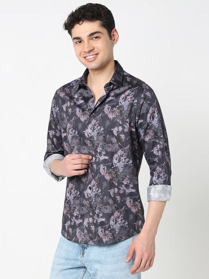 Men Cotton Regular Fit Point Collar Printed Shirt